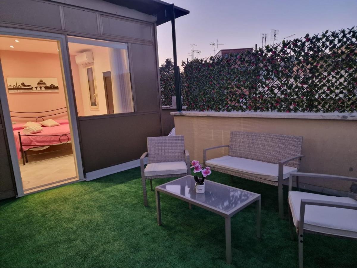 Saint Peter Vatican City Confortable Apartament Stellasia Casa Vacanza Rom Exterior foto