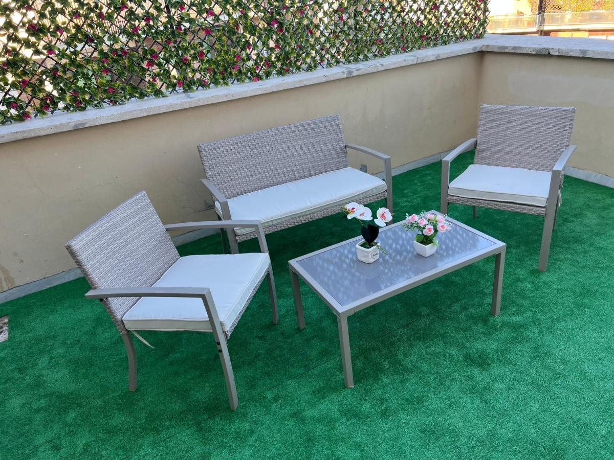 Saint Peter Vatican City Confortable Apartament Stellasia Casa Vacanza Rom Exterior foto